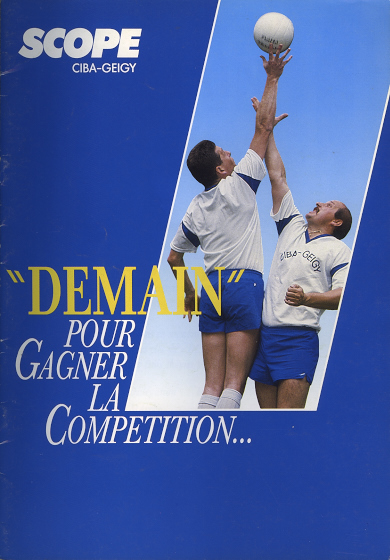 Photo réalisée lors d'une compétition de volley entre collègues  des filiales de Ciba-Geigy